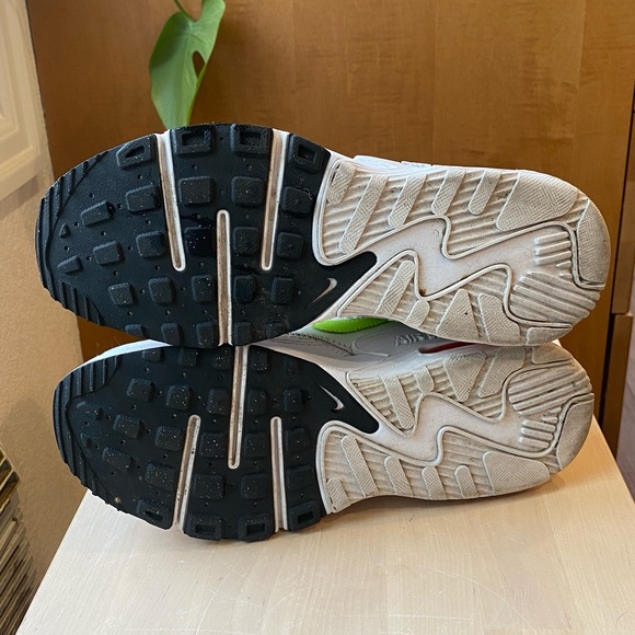 Nike Air Max Excee white volt black - Picture 5 of 5